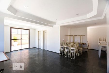 Apartamento à venda com 135m², 2 quartos e 3 vagasÁrea comum - Salão de festas