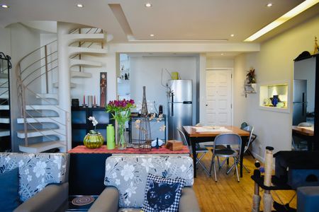 Apartamento à venda com 135m², 2 quartos e 3 vagasSala