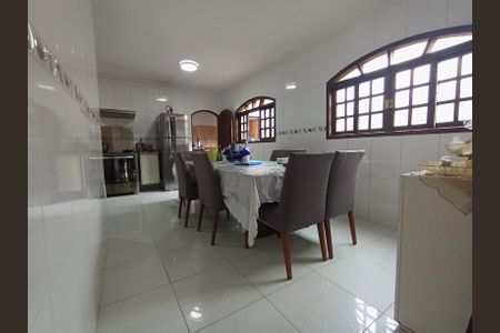 Casa à venda com 500m², 4 quartos e 5 vagas