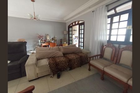 Casa à venda com 500m², 4 quartos e 5 vagas