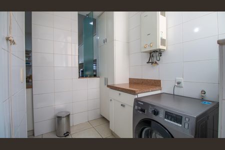 Apartamento à venda com 130m², 3 quartos e 2 vagasÁrea de Serviço