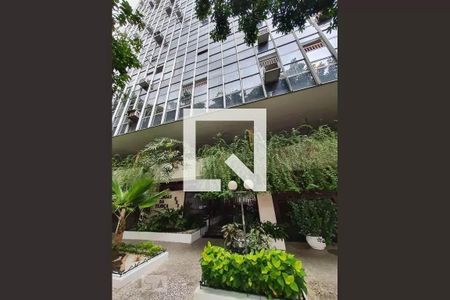 Apartamento à venda com 130m², 3 quartos e 2 vagasFachada