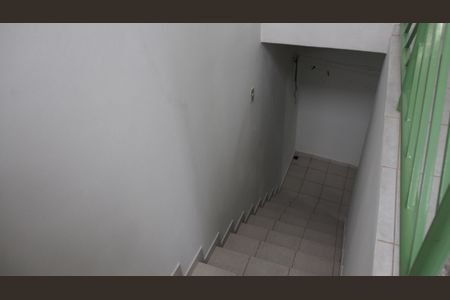 Casa para alugar com 122m², 3 quartos e sem vagaEscada