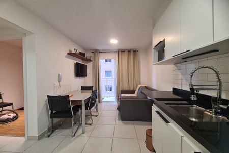 Sala/Cozinha de apartamento para alugar com 2 quartos, 35m² em Vila Graciosa, São Paulo