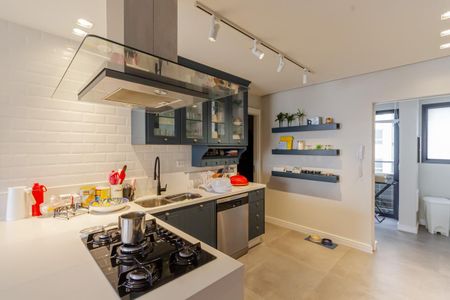 Apartamento à venda com 150m², 3 quartos e 2 vagas Apartamento à venda com 150m², 3 quartos e 2 vagasCozinha