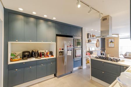 Apartamento à venda com 150m², 3 quartos e 2 vagas Apartamento à venda com 150m², 3 quartos e 2 vagasCozinha