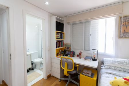 Apartamento à venda com 185m², 2 quartos e 2 vagas Apartamento à venda com 185m², 2 quartos e 2 vagasQuarto 1 - Suíte