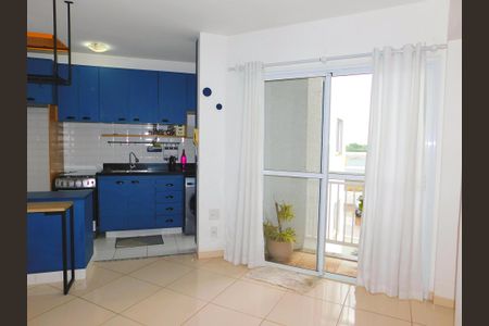 Sala de apartamento para alugar com 2 quartos, 44m² em Alto de Pinheiros, Paulínia