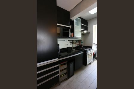 Apartamento à venda com 72m², 2 quartos e 2 vagas Apartamento à venda com 72m², 2 quartos e 2 vagascozinha