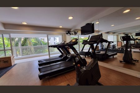 Apartamento à venda com 72m², 2 quartos e 2 vagas Apartamento à venda com 72m², 2 quartos e 2 vagasÁrea comum - Academia