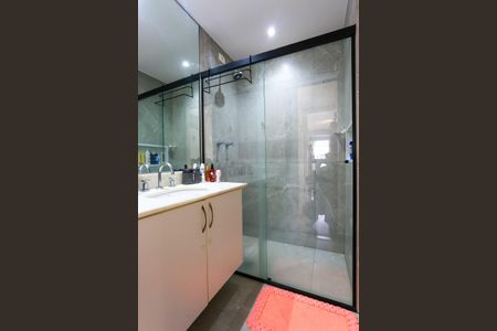 Apartamento à venda com 72m², 2 quartos e 2 vagas Apartamento à venda com 72m², 2 quartos e 2 vagasBanheiro da Suíte 2