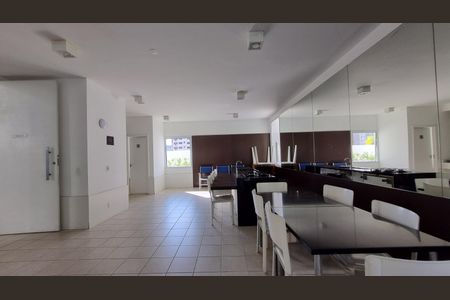 Apartamento à venda com 72m², 2 quartos e 2 vagas Apartamento à venda com 72m², 2 quartos e 2 vagasÁrea comum - Salão de festas