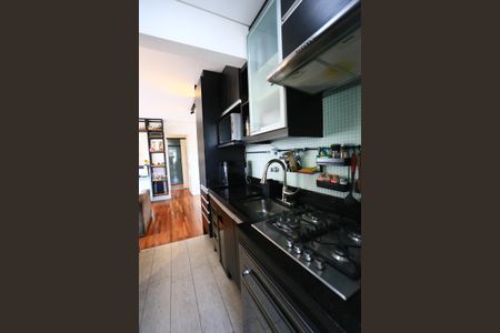 Apartamento à venda com 72m², 2 quartos e 2 vagas Apartamento à venda com 72m², 2 quartos e 2 vagascozinha