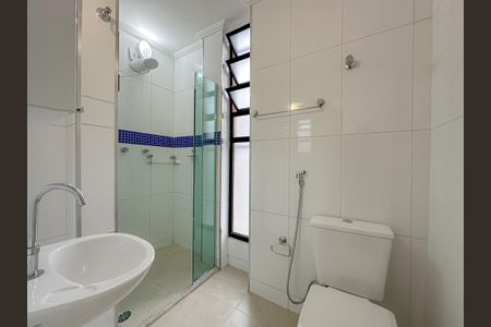 Apartamento à venda com 60m², 2 quartos e 1 vaga Apartamento à venda com 60m², 2 quartos e 1 vagaBanheiro