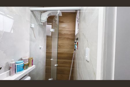 Apartamento à venda com 30m², 1 quarto e 1 vaga Apartamento à venda com 30m², 1 quarto e 1 vagaBanheiro da Suíte