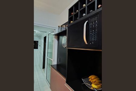 Apartamento à venda com 92m², 2 quartos e 2 vagasCozinha