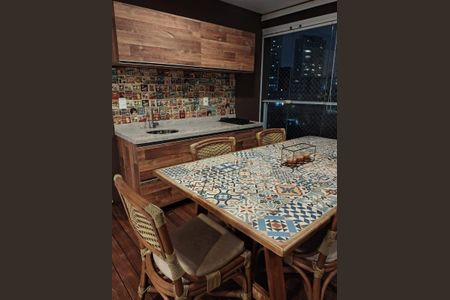 Apartamento à venda com 92m², 2 quartos e 2 vagasVaranda