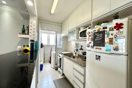 Apartamento à venda com 54m², 2 quartos e 2 vagasCozinha 