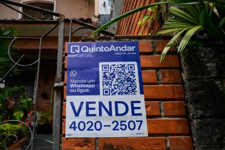 Casa para alugar com 180m², 2 quartos e 1 vaga Casa para alugar com 180m², 2 quartos e 1 vagaPlaca