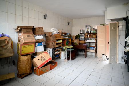 Casa para alugar com 180m², 2 quartos e 1 vaga Casa para alugar com 180m², 2 quartos e 1 vagaGaragem