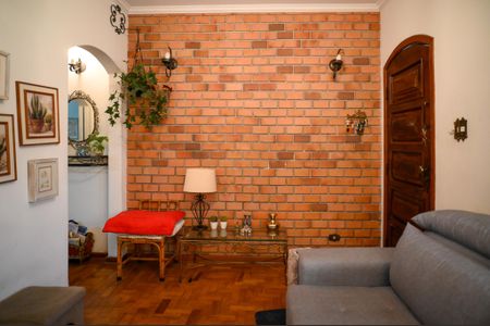 Sala de casa para alugar com 2 quartos, 180m² em Cambuci, São Paulo