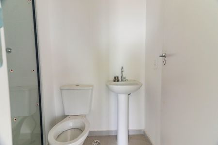 Apartamento para alugar com 42m², 2 quartos e sem vaga Apartamento para alugar com 42m², 2 quartos e sem vagaBanheiro