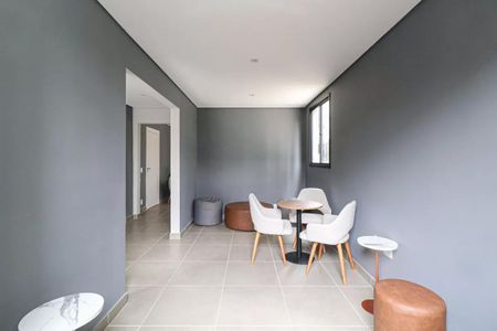 Apartamento para alugar com 42m², 2 quartos e sem vaga Apartamento para alugar com 42m², 2 quartos e sem vagaÁrea comum - Salão de festas