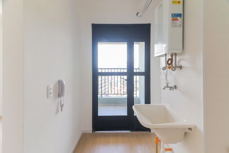 Apartamento à venda com 42m², 2 quartos e sem vaga Apartamento à venda com 42m², 2 quartos e sem vagaCozinha e Área de Serviço