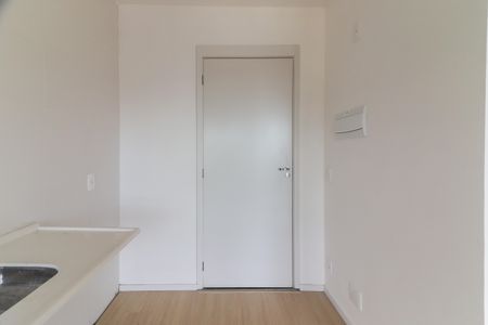 Apartamento à venda com 42m², 2 quartos e sem vaga Apartamento à venda com 42m², 2 quartos e sem vagaCozinha e Área de Serviço