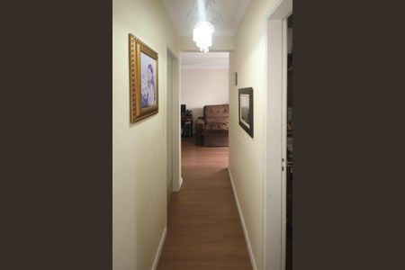 Apartamento à venda com 64m², 3 quartos e 1 vaga Apartamento à venda com 64m², 3 quartos e 1 vagaCorredor