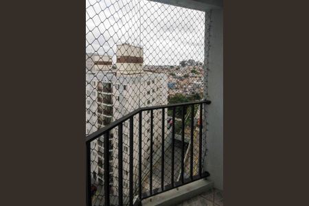 Apartamento à venda com 64m², 3 quartos e 1 vaga Apartamento à venda com 64m², 3 quartos e 1 vagaVaranda