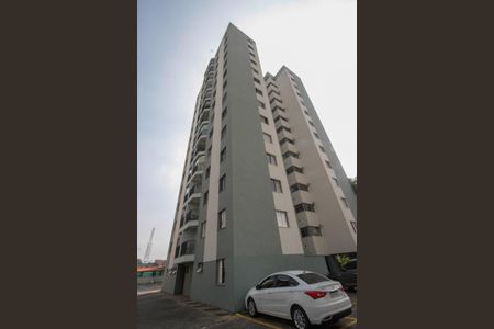 Apartamento à venda com 64m², 3 quartos e 1 vaga Apartamento à venda com 64m², 3 quartos e 1 vagaFachada