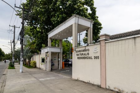 Apartamento para alugar com 80m², 2 quartos e 1 vaga Apartamento para alugar com 80m², 2 quartos e 1 vagaFachada