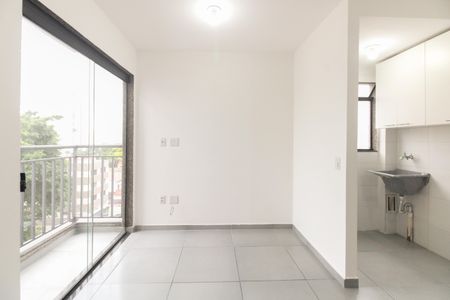 Apartamento para alugar com 33m², 1 quarto e sem vaga Apartamento para alugar com 33m², 1 quarto e sem vagaSala