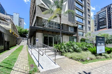 Studio para alugar com 25m², 1 quarto e sem vaga Studio para alugar com 25m², 1 quarto e sem vagaFachada