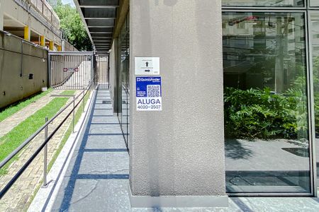 Studio para alugar com 25m², 1 quarto e sem vaga Studio para alugar com 25m², 1 quarto e sem vagaPlaca