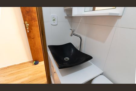 Casa à venda com 90m², 2 quartos e 2 vagas Casa à venda com 90m², 2 quartos e 2 vagasBanheiro da Suíte 2