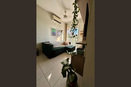 Apartamento à venda com 56m², 2 quartos e 1 vaga