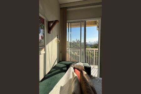 Apartamento à venda com 56m², 2 quartos e 1 vaga