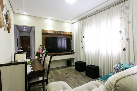 Apartamento à venda com 80m², 2 quartos e sem vagaSala