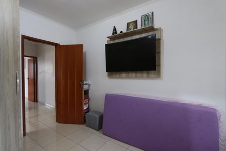 Suíte de casa à venda com 2 quartos, 220m² em Vila Tolstoi, São Paulo