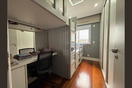 Apartamento à venda com 93m², 2 quartos e 2 vagasQuarto 2 
