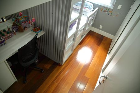 Apartamento à venda com 93m², 2 quartos e 2 vagasQuarto 2 