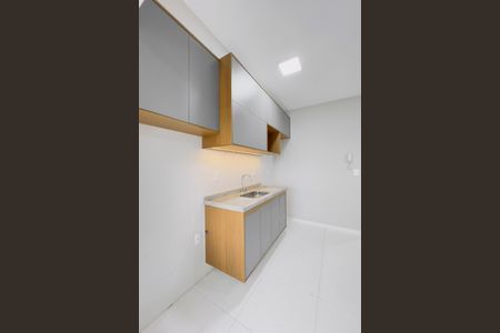 Apartamento para alugar com 68m², 2 quartos e 1 vaga Apartamento para alugar com 68m², 2 quartos e 1 vagaCozinha e Área de Serviço