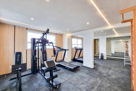 Apartamento para alugar com 68m², 2 quartos e 1 vaga Apartamento para alugar com 68m², 2 quartos e 1 vagaÁrea comum - Academia