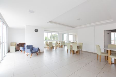 Apartamento à venda com 50m², 1 quarto e 1 vaga Apartamento à venda com 50m², 1 quarto e 1 vagaÁrea comum - Salão de Festas