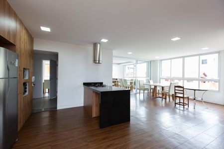 Apartamento à venda com 50m², 1 quarto e 1 vaga Apartamento à venda com 50m², 1 quarto e 1 vagaÁrea comum - Salão de Festas