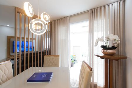 Apartamento à venda com 50m², 1 quarto e 1 vaga Apartamento à venda com 50m², 1 quarto e 1 vagaSala de Jantar