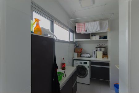 Apartamento à venda com 94m², 3 quartos e 1 vagaÁrea de Serviço