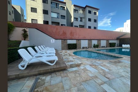 Apartamento à venda com 60m², 2 quartos e 1 vagaÁrea comum - Piscina